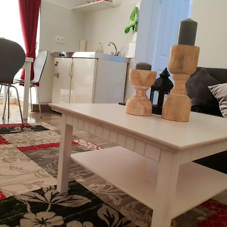 Cozy City Apartment 5 Виена Екстериор снимка